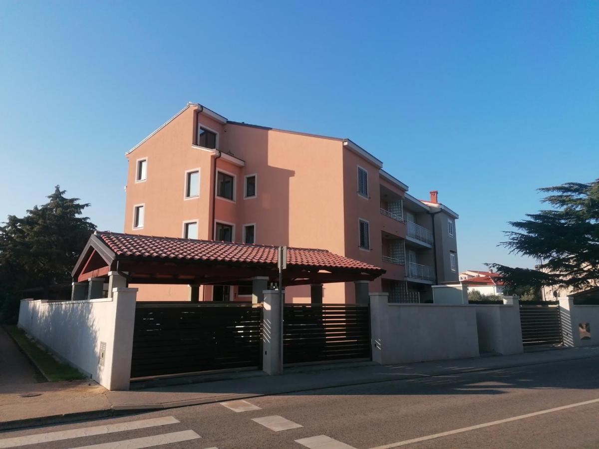 Centener Apartment