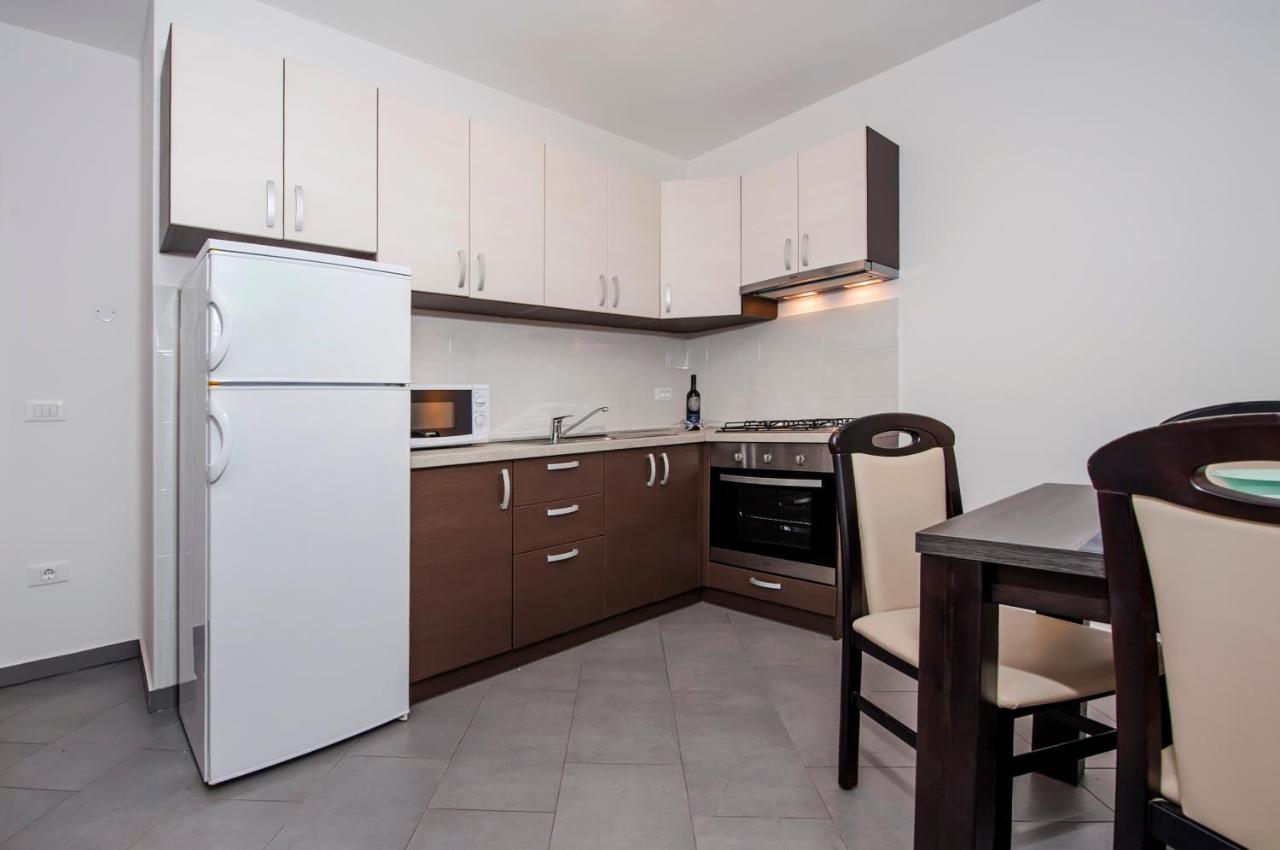 Apartment Centener *